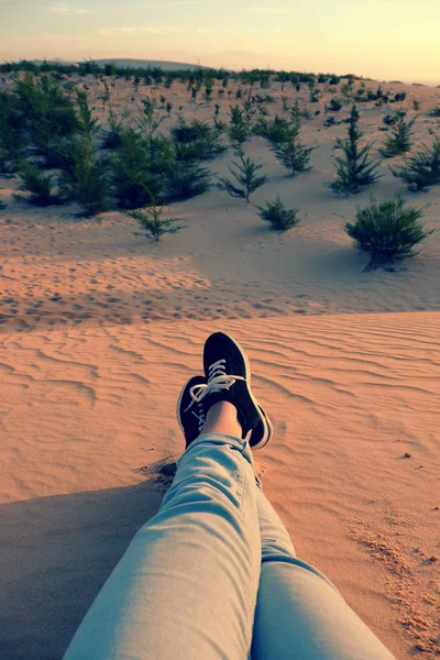 Summer is coming, woman foot on sand hill — Stock Photo, Image