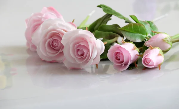 Arte de barro, rosa flor de rosas — Fotografia de Stock