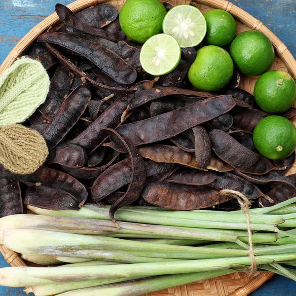 Kruiden haarverzorging, zeep berry, citronella — Stockfoto