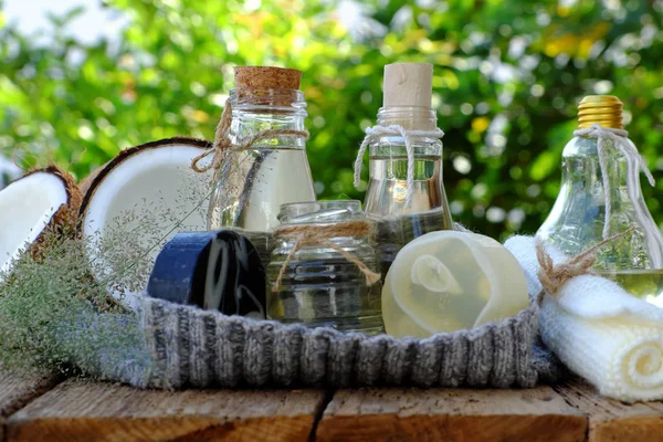 Hindistan cevizi dan doğal kozmetik