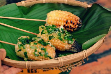 ızgarada Mısır, sıcak mısır koçanı