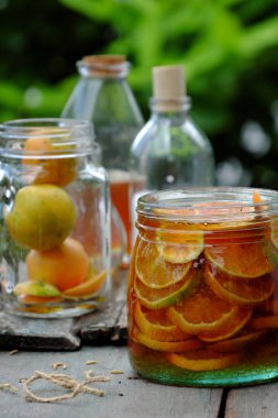 pembe limon, bal, şeker şeker