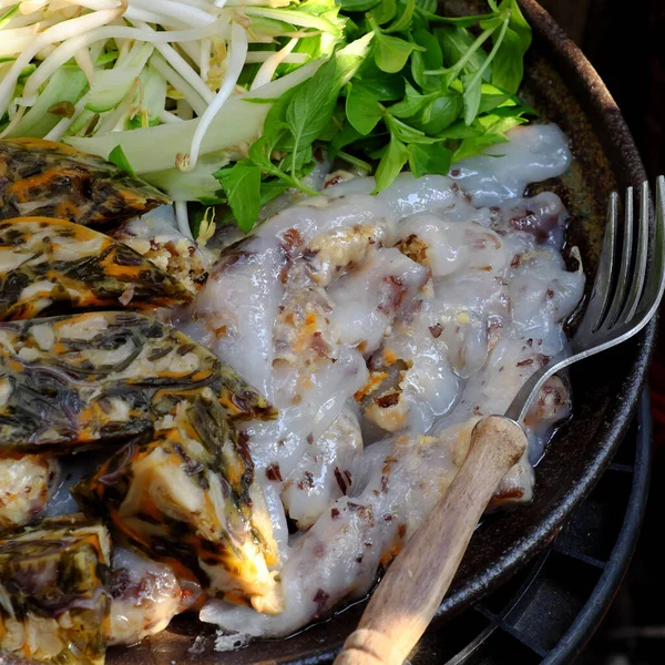 Domácí Vietnamské Veganské Jídlo Výhledu Černý Talíř Dušené Rýže Nebo — Stock fotografie