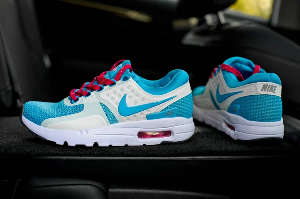 Nike Air Max Zero Koşu Ayakkabıları Spor Ayakkabıları Spor Ayakkabıları — Stok fotoğraf