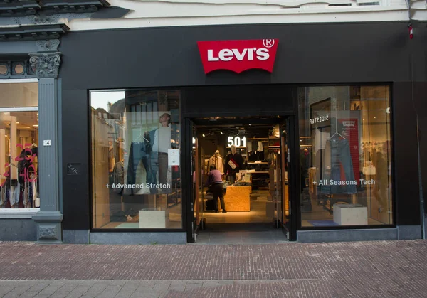 Levi Strauss & Co. negozio — Foto Stock