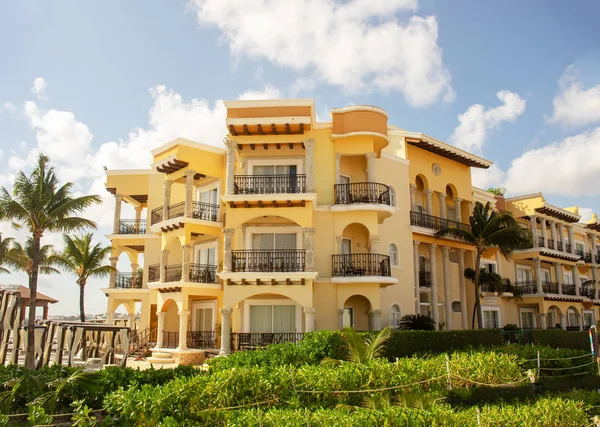 Hotel in Playa del Carmen — Stock Photo, Image