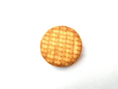 Beyaz arka planda izole edilmiş taze, sağlıklı kahverengi tatlı.