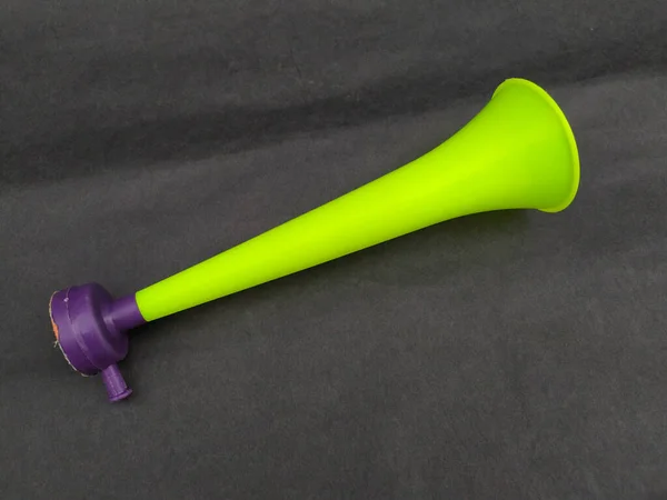 Boş Vuvuzela Stadyum Plastik Boynuzu Fan Vuvuzela Trompeti Kusursuz Arkaplanda — Stok fotoğraf