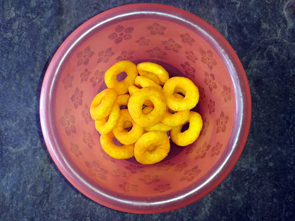 Alimentazione Alimentare Giallo Mangiabile Una Bowl Territorio Pietra — Foto Stock