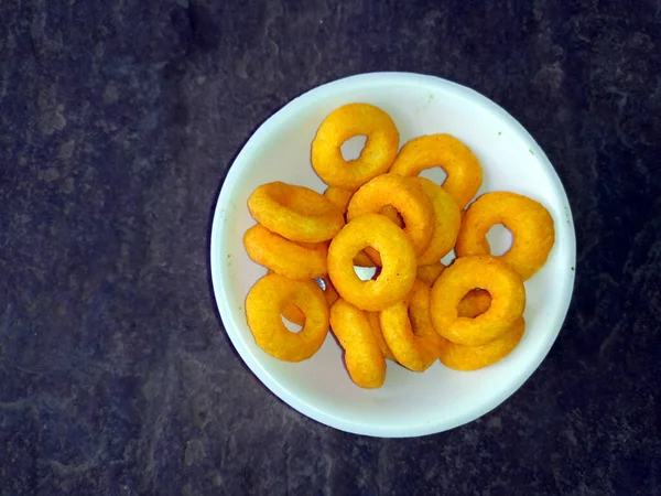 Alimentazione Alimentare Giallo Mangiabile Una Bowl Territorio Pietra — Foto Stock