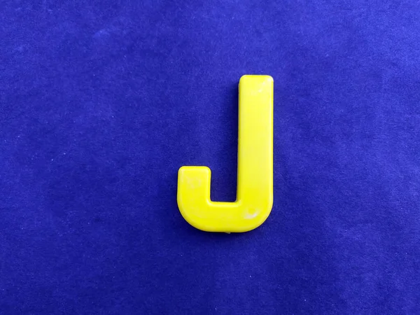Inglés Plastic Alphabet Letter Isolated Black Background — Foto de Stock