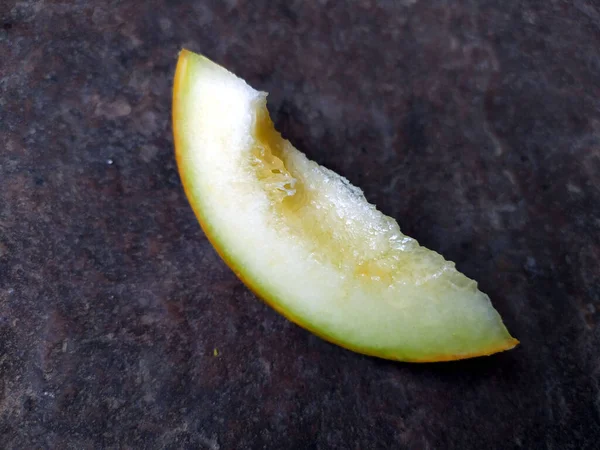 Fresco Saudável Comestível Frutas Fatia Colocar Fundo Pedra — Fotografia de Stock