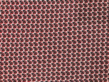 batik arka plan üzerinde güzel renkli çiçekler 