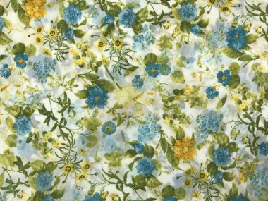 batik arka plan üzerinde güzel renkli çiçekler 