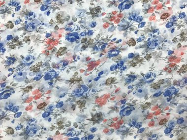 batik arka plan üzerinde güzel renkli çiçekler 