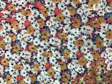 batik arka plan üzerinde güzel renkli çiçekler 