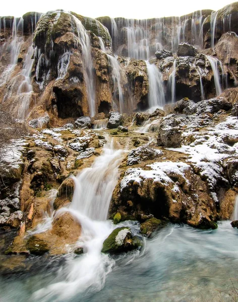 Pearl waterfall in Jiuzhaigou National Park, Sichuan China. — Stock Photo, Image