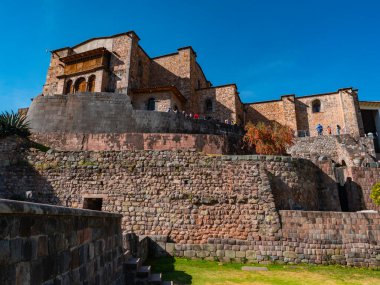 Qorikancha Tapınağı (veya Corichancha) ve Cusco, Peru 'daki Santo Domingo manastırı..