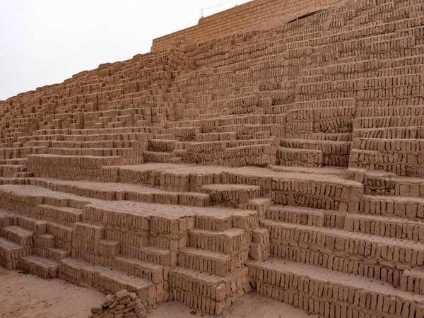 Ruinas Huaca Pucllana Antigua Pirámide Inca Usada Como Tumba Tumba — Foto de Stock