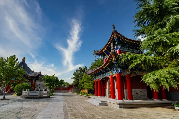 Pátio Central Com Pequenos Pagodes Templos Templo Guang Lama Também — Fotografia de Stock