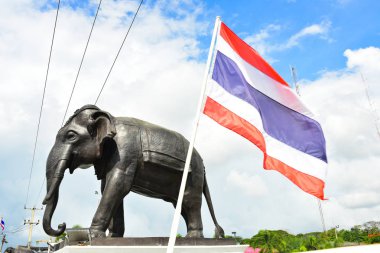 Rayong Tayland 06 Haziran 2019 Piemphong Sarn Köprüsü. Siyah Elepha