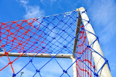 Yeşil sahada gol sonrası, yeşil fi beyaz çizgi futbol köşesi