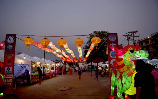 Nakhon sawan cityThailand December 30 2019 Unidentified Tourists — Stock Photo, Image