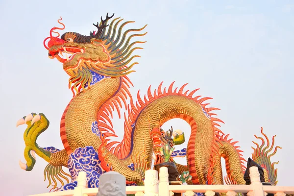 Drachen chinesisches Neujahr, chinesische Neujahrsaktivitäten — Stockfoto