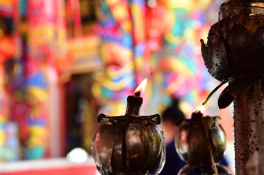 Suphanburi şehri Tayland 27 Mayıs 2018 Suphanburi Tayland 'da tanımlanamayan dev ejderha heykeli. Yeni Yıl Fener Festivali, Ejderha Çin Yeni Yılı.