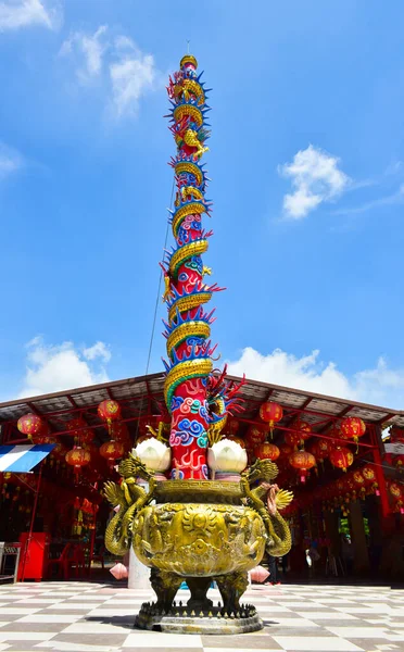 Ciudad Suphanburitailandia Mayo 2018 Identificado Enorme Estatua Dragón Suphanburi Tailandia — Foto de Stock