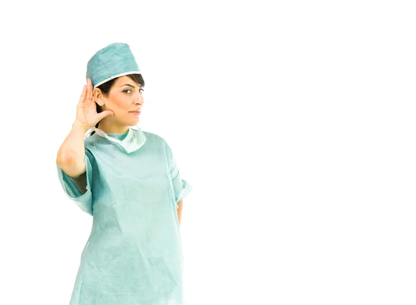 Doctora mujer escuchando secreto — Foto de Stock