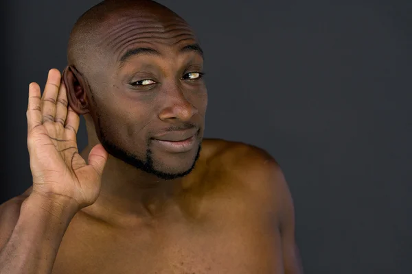 Africano americano hombre escuchar secreto —  Fotos de Stock