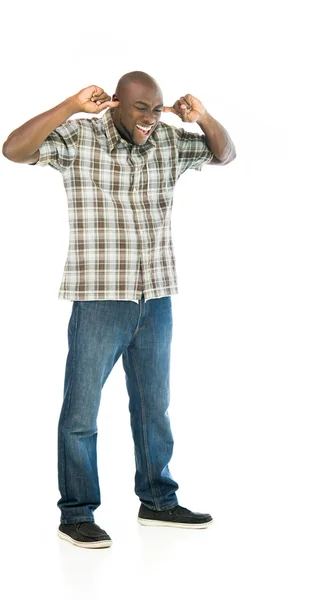 Afro-americano homem entupindo ouvidos — Fotografia de Stock