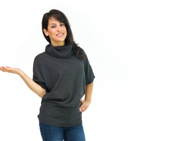 Casual kadın yardım sunma