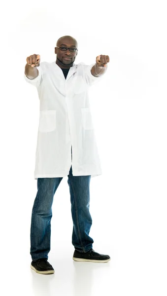 실험실 과학자 남자 가리키는 손가락 — 스톡 사진