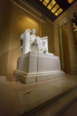 Ünlü heykel, Lincoln Memorial iç görünüm