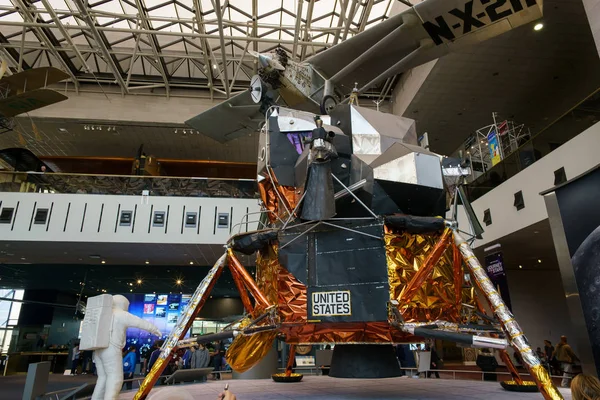 Space and air travel display — Stock Photo, Image