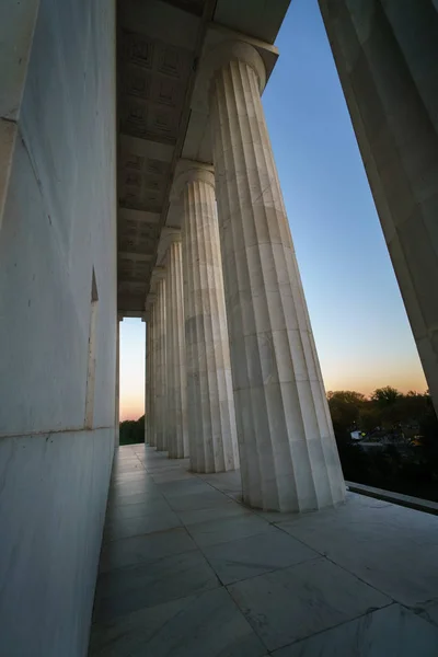 White columns of Lincoln Memorial — Stock Photo, Image