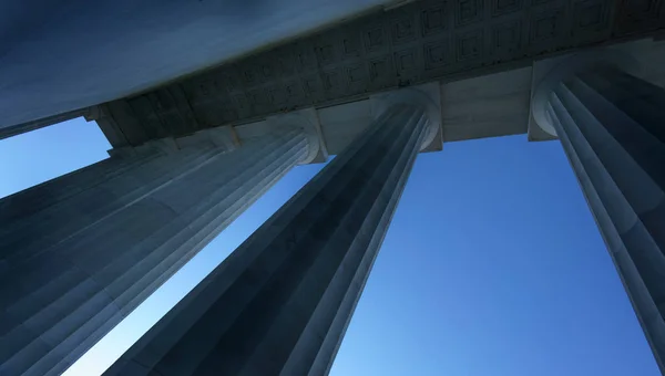 Colunas brancas do Lincoln Memorial — Fotografia de Stock