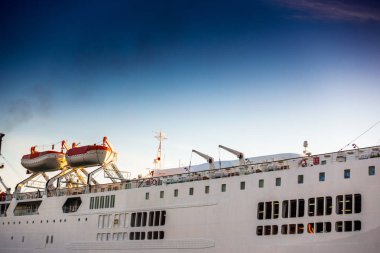 Cruise gemi gökyüzü, Atina, Yunanistan