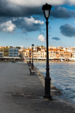 Görünümünü iskelesi ile cityscape, zemin, Hanya, Crete, Yunanistan