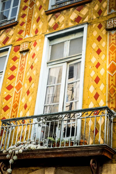 Blick Auf Fenster Und Balkon Mit Geländer Bretagne Frankreich Europa — Stockfoto