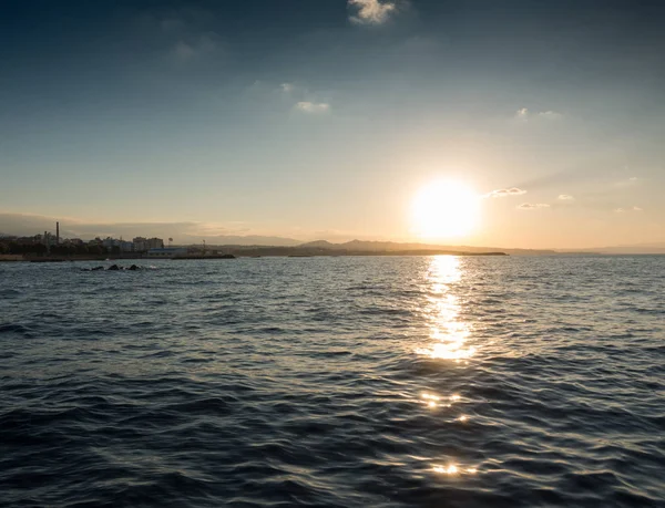 Malowniczy Widok Zachód Słońca Nad Oceanem Chania Kreta Grecja — Zdjęcie stockowe