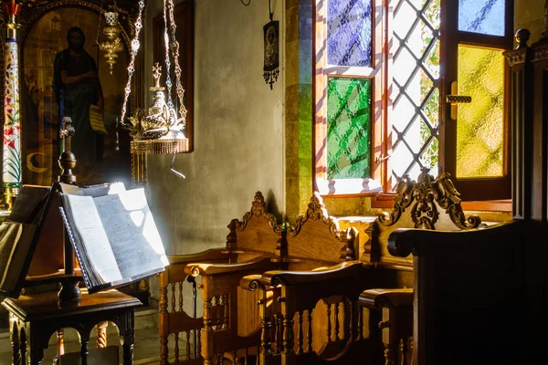 Interiores de una capilla, Grecia — Foto de Stock