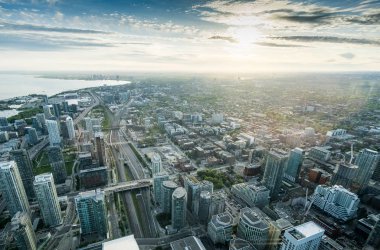 Toronto şehir ve Gölü, Kanada havadan görünümü
