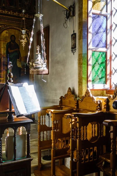 Interiores de una capilla, Grecia — Foto de Stock