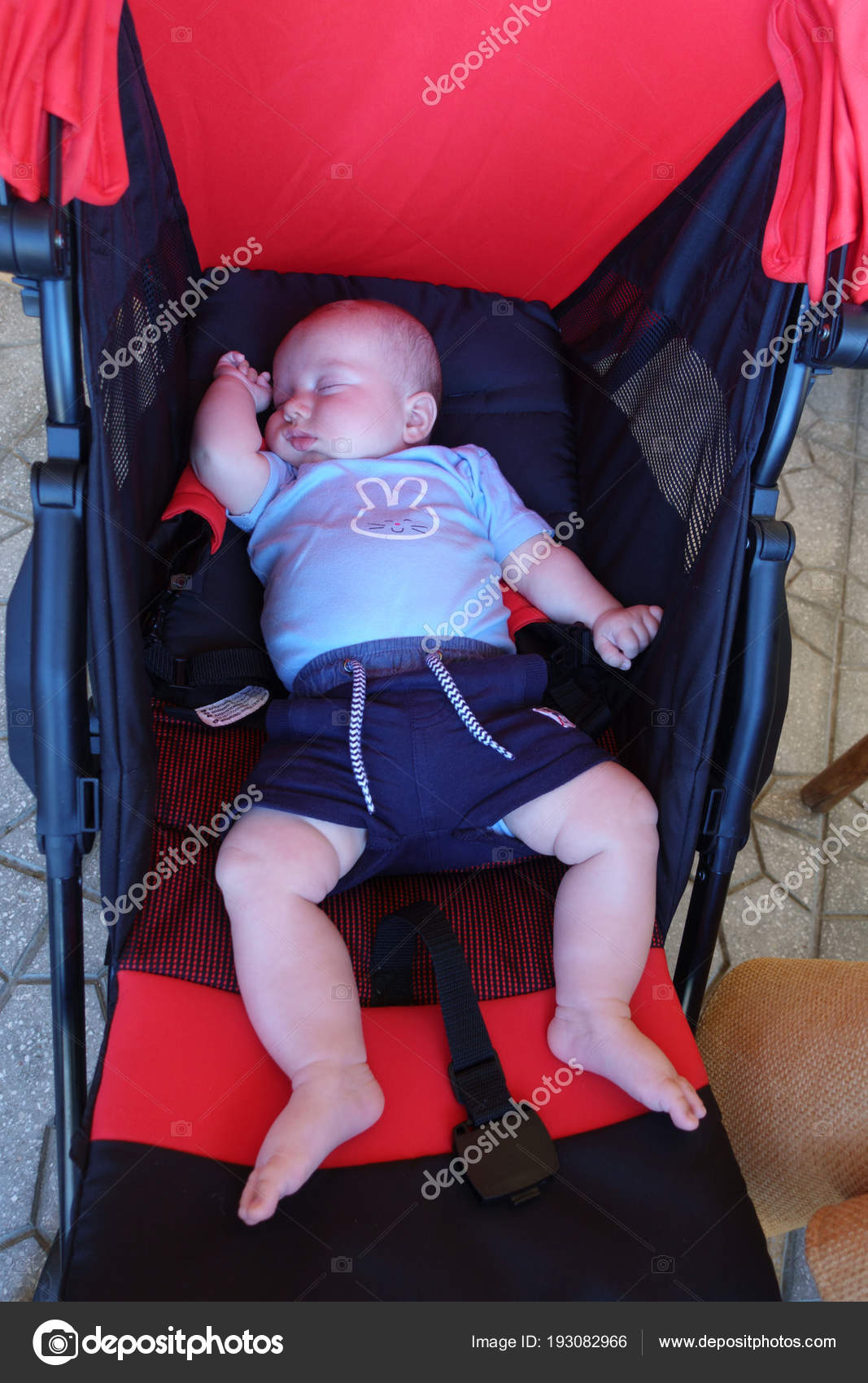 baby sleeping stroller