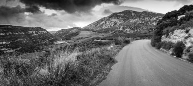 Doğal manzara, Yunanistan ile bir curvy yol görünümünü