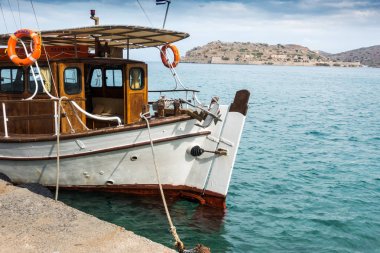 Harbor feribot