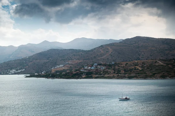 Paisaje Marino Montaña Contra Cielo Nublado Creta Grecia — Foto de Stock